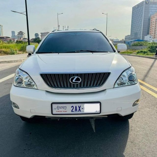 Lexus Rx 330 ឆ្នាំ04 base option ប៉ុង២