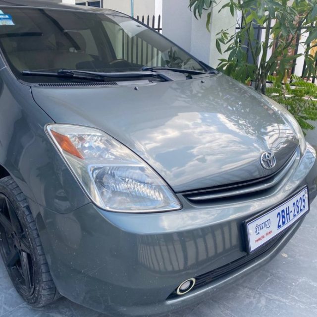 លក់ឡាន  Prius ឆ្នាំ2005