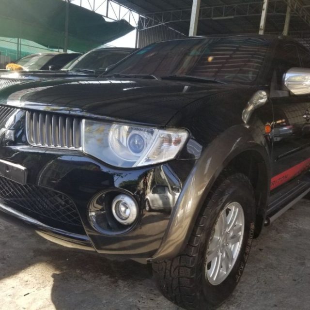 Mitsubishi Triton