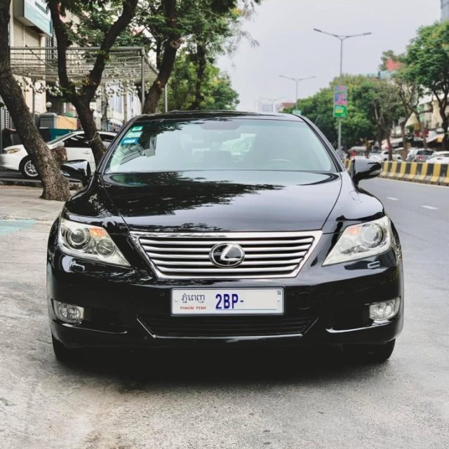 Lexus Is460l