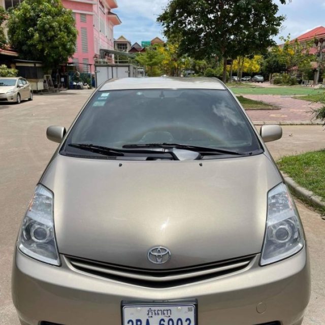 Prius 04 full option