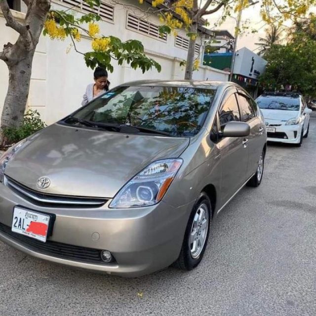 Prius 05 Full Option