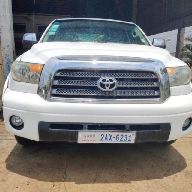 ឡានលក់ TUNDRA ឆ្នាំ07 ប៉ុង ១