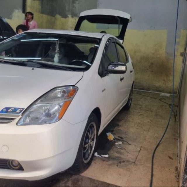 Prius 09 full ឡានផ្ទាល់