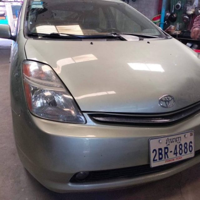 Prius 07 ឡានស្អាត ឈ្មោះម្ចាស់ដើម