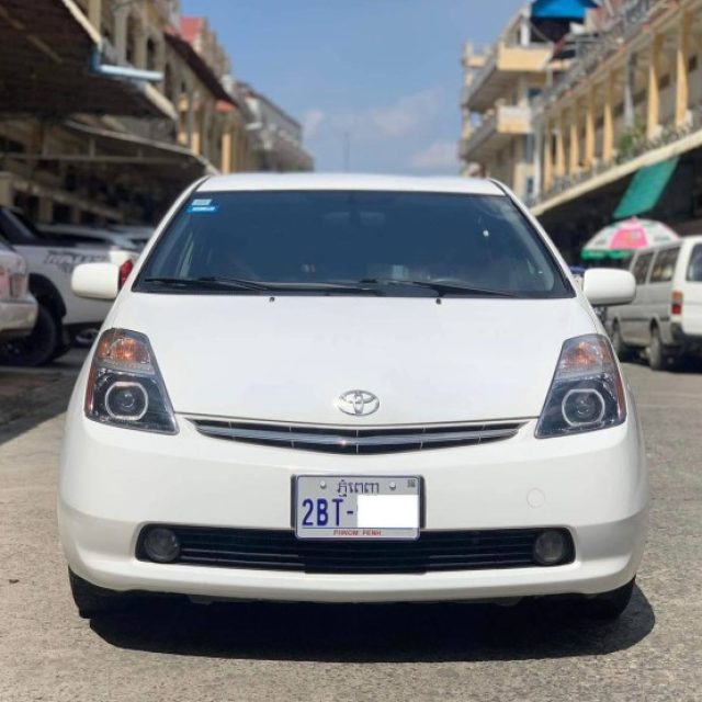 Prius 09 Full Options ក្នុងប្រផេះ ស៊ីនមួយជុំ