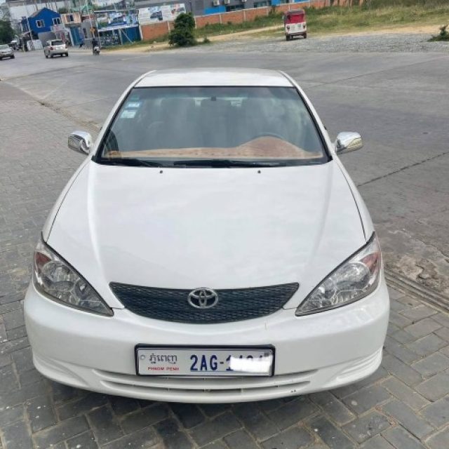 Camry 02 LE ម្ចាស់ដើមឡានស្អាត