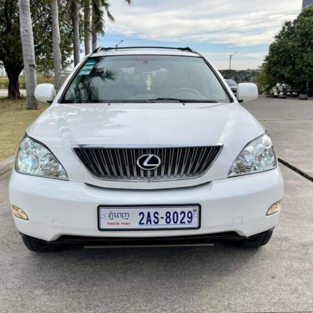 Lexus RX 330 ឆ្នាំ 04 half full P1 ធានាឡានស្អាត