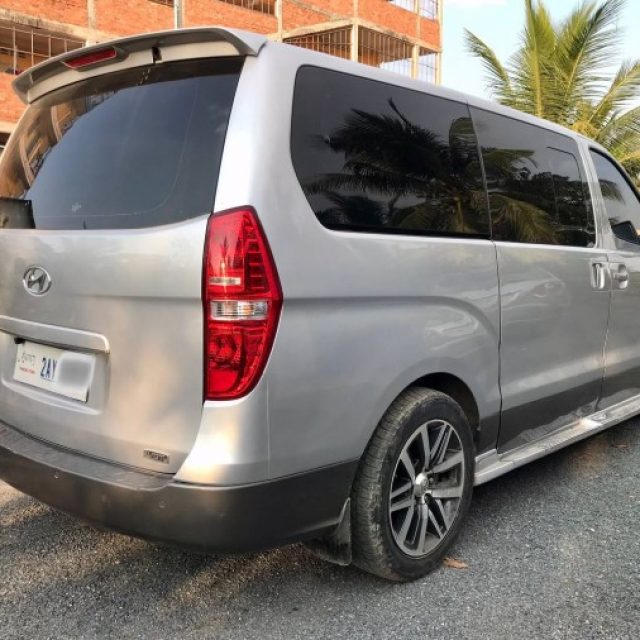 Hyundai Starex 09 Full ដំបូលបើក2តង់