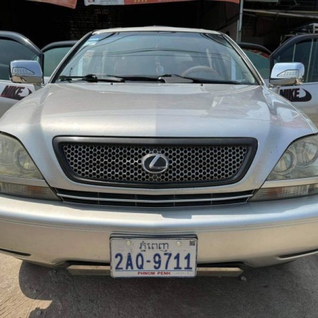 Lexus Rx 300 01 P1 ធានាឡានស្អាត