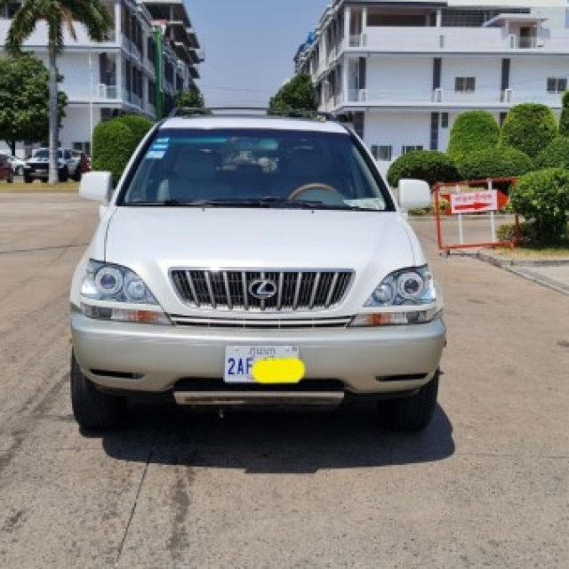 Lexus Rx300 01 ប៉ុង2 half-full ម្ចាស់ផ្ទាល់