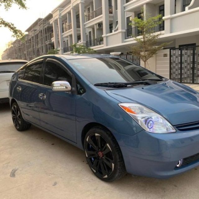 Prius 2005 full ឡានខ្ញុំជិះផ្ទាល់អត់បុក