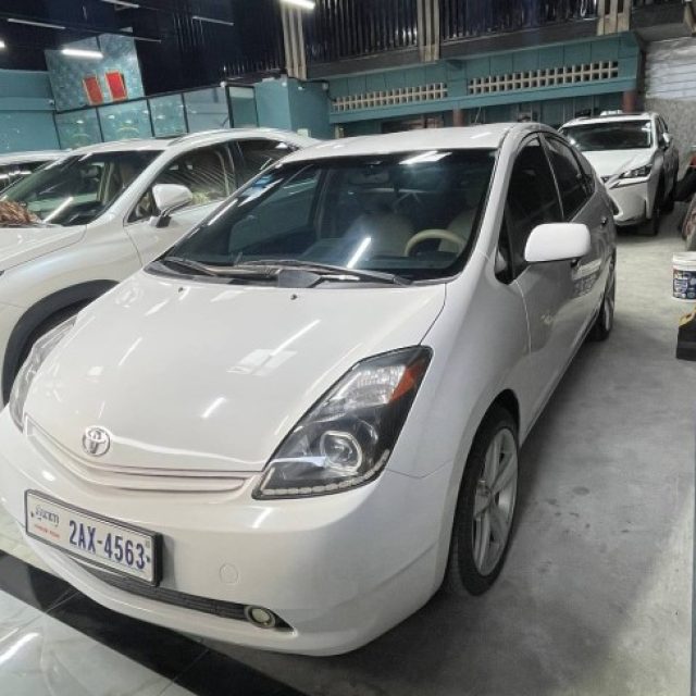 Prius 05 full no map ក្នុងលឿង