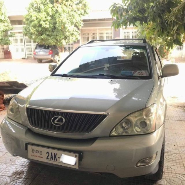 Lexus Rx 330 04 base P1