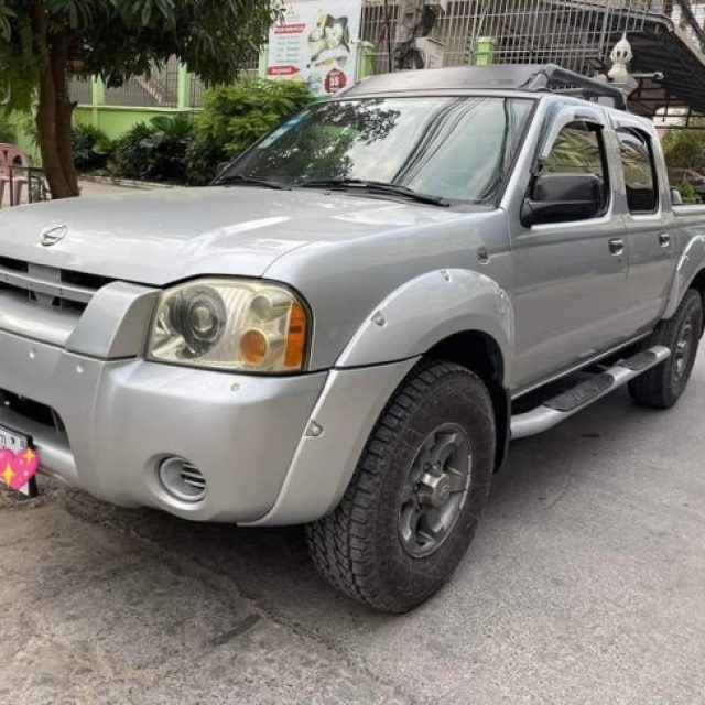 Nissan FRONTIER 2003