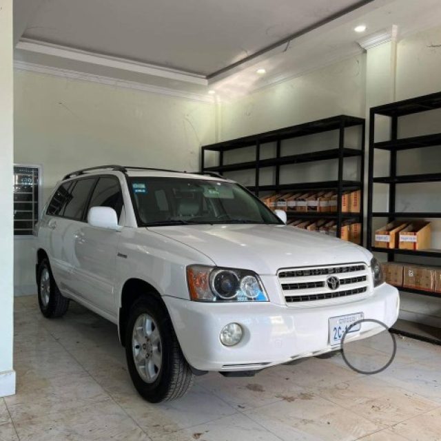 Highlander 2002 limited ប៉ុង 1 Full Option