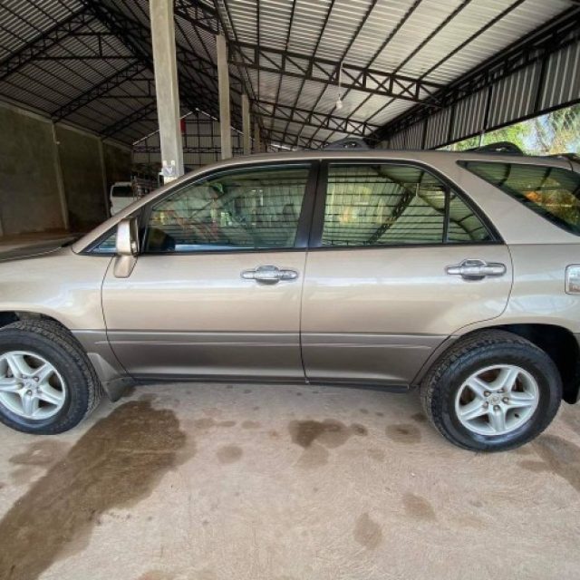 Lexus RX300 99 ម្ចាស់លក់ប្រញាប់