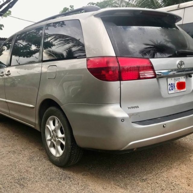 Sienna ឆ្នាំ2004 XLE Limited បើកដំបូល