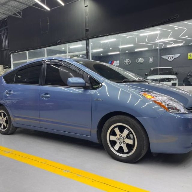 Toyota Prius 08