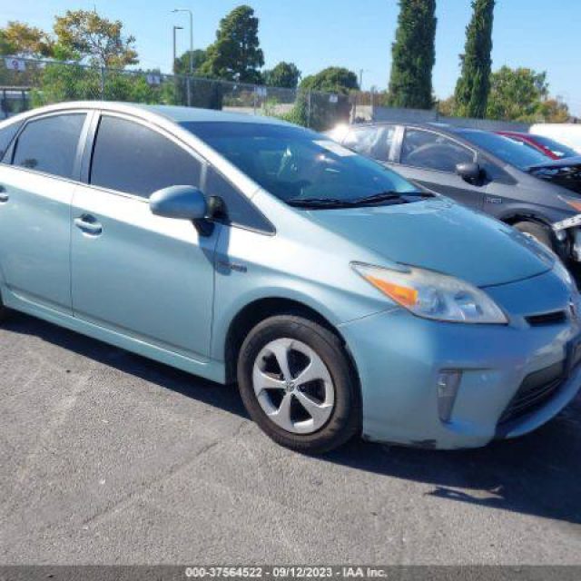 Prius_2012_Option3