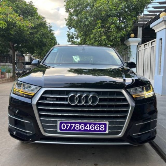 Audi Q7 2019 3.0 V6 លក់បន្ទាន់