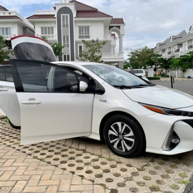 Prius Prime Advance Plugin 2017