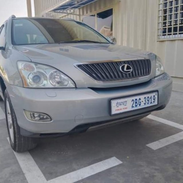 ឡាន Lexus RX330លក់04ប៉ុង1ស្អាតណាស់