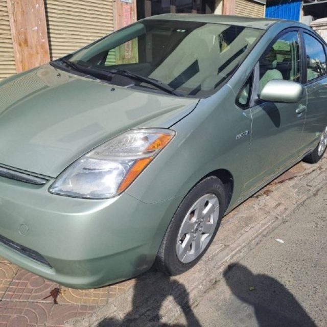 Prius 2006 h full ពណ៌ហ្គិច