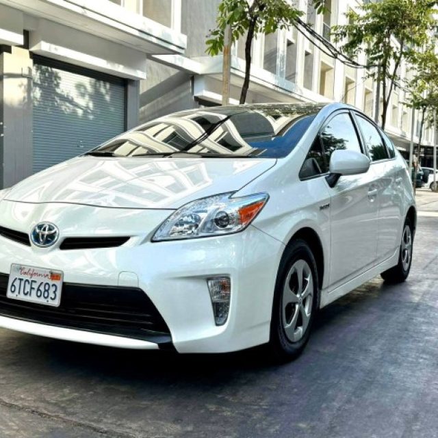 Prius 012_Option3_ដំបូលសូឡា