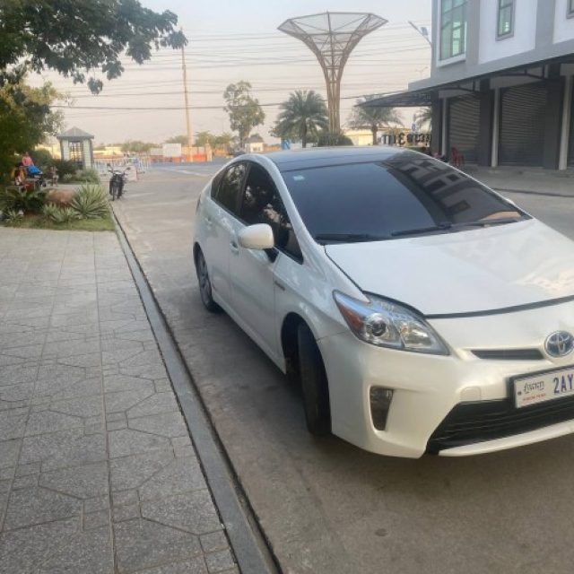 Prius 010option4សោឡា