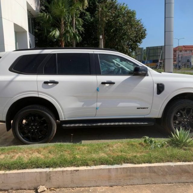 Ford Everest Sport 4×2 ស៊េរីថ្មីឆ្នាំ 2023