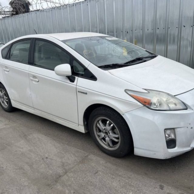 Prius_2010_Option2