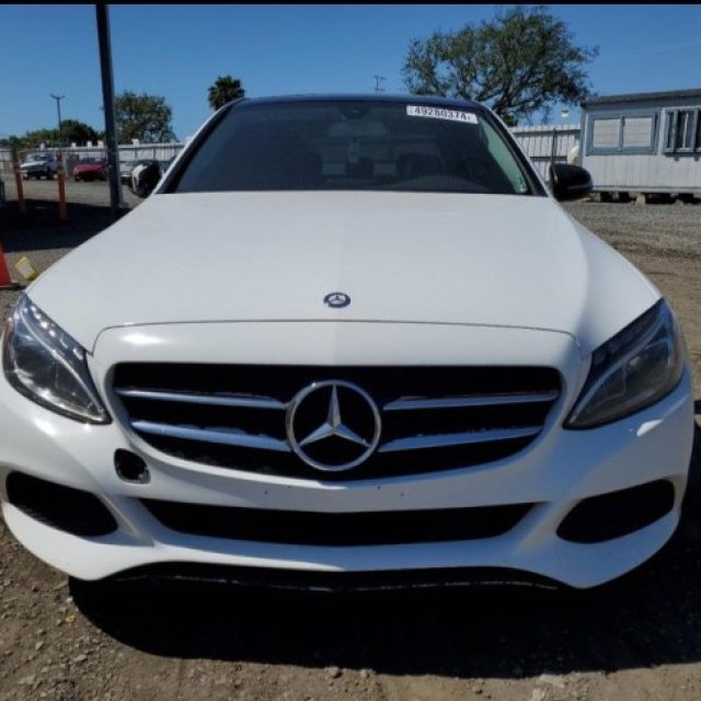 Mercedes C300 2015