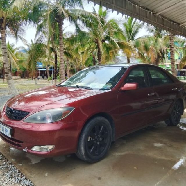 Camry បាឡែន 03 XLE Half-Full