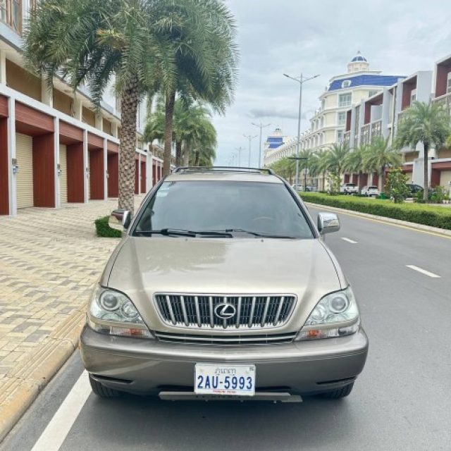 Lexus RX300 6ម៉ាសុីន ប៉ុង2