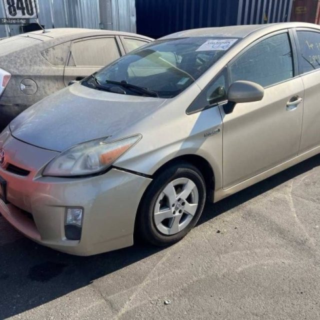 Prius 2011 Option3 ក្នុងលឿង