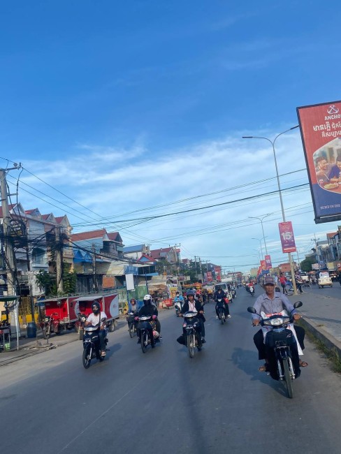 ផ្ទះអាជីវកម្មសម្រាប់ជួល នៅវេងស្រេង